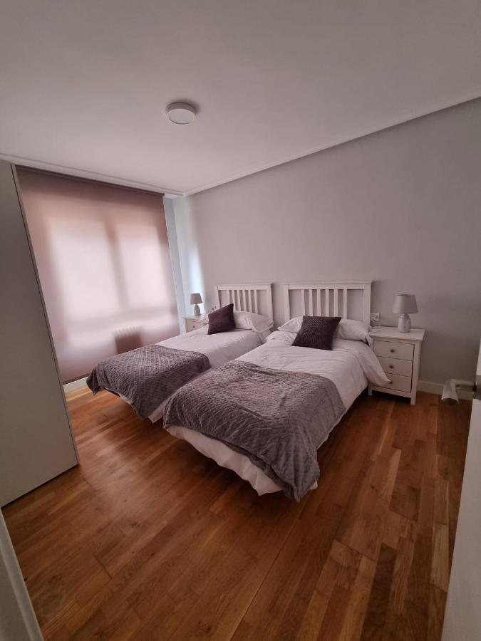 Vivienda Silvia Renfe Apartment Leon Exterior photo